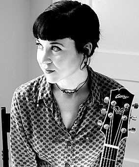 Legendary indie singer Kristin Hersh once toured with the Pixies in their heyday; this weekend she joins John Doe, Howe Gelb and other indie luminaries for Club Congress 21st birthday  celebration.