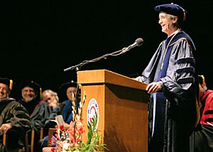 President Robert Shelton gave his first speech to the class of 2010 last night during the Freshman Convocation at Centennial Hall. Shelton is beginning his first school year as the UA president after former president Peter Likins retired in June. 