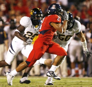 UA running back Keola Antolin runs downfield in Saturdays 42-27 win over then-No. 25 California. Antolin was named the Pac-10 Offensive Player of the Week on Monday.