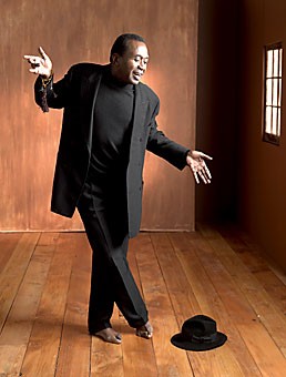 Ben Vereen, a professional actor, singer and dancer, created a one-man show called I remember Sam in memory of his late friend, Sammy Davis Jr.