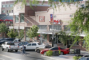 The recently completed section of the Marshall retail building boasts new stores that are appealing to students.  With the opening of new shops and restaurants the amount of people visiting University Avenue has vividly increased.
