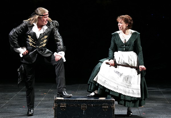 ALLS WELL THAT ENDS WELL, National Theatre 2009
CONLETH HILL (Parolles) and MICHELLE TERRY (Helena)
Photo by Simon Annand