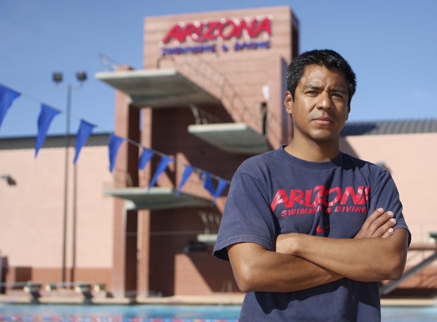 Colin+Darland+%2F+Daily+Wildcat%0A%0AArizona+Wildcats+head+diving+coach+Omar+Ojeda+has+overcome+multiple+obstacles+in+his+journey+to+the+UA.