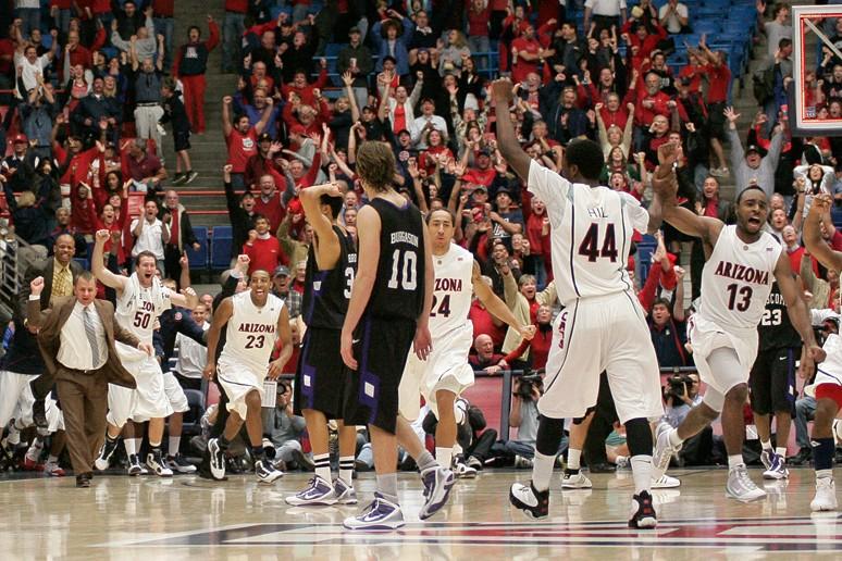 Michael Ignatov / Arizona Daily Wildcat

University of Arizona meets Lipscomb in an NCAA mens basketball game at McKale Center, Tucson, Ariz., Dec. 21, 2009. Arizona went on to win 83-82 on a Nic Wise three-point buzzer beater in overtime.