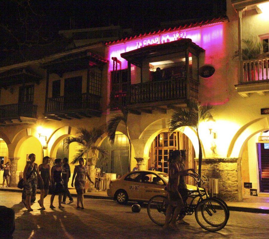 Tucandela%2C+%28pink+colored+light+on+the+sign%29+is+the+disco+in+Cartagena%2C+Colombia%2C+where+Dania+allegedly+met+the+secret+service+agent.+From+here%2C+they+went+to+the+Hotel+Caribe.+%28Jose+A.+Iglesias%2FEl+Nuevo+Herald%2FMCT%29