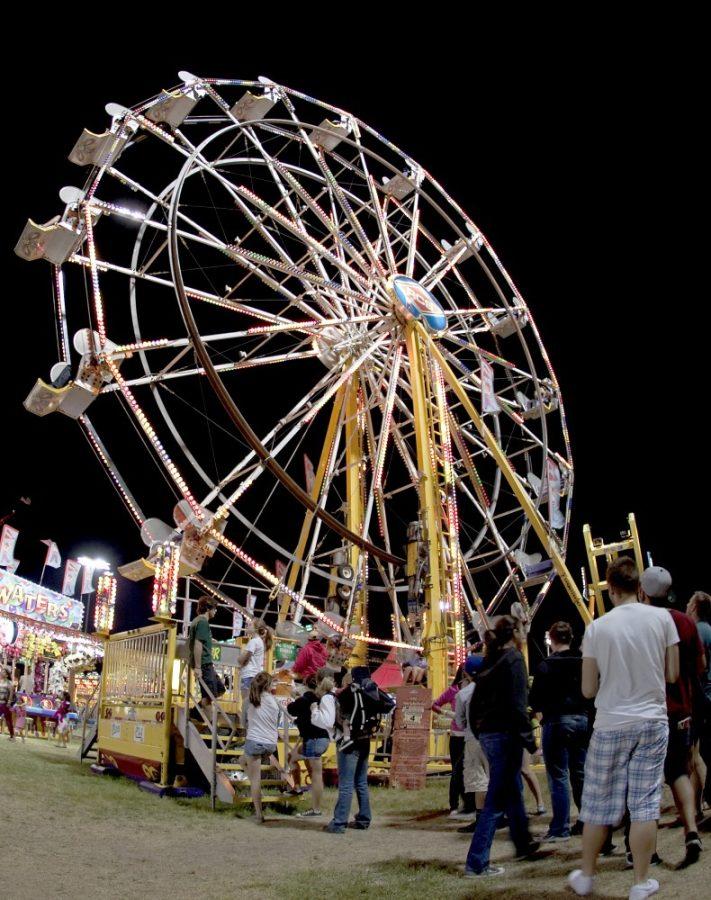 Janice Biancavilla / Arizona Daily Wildcat

As the the night progressed large crowds filled Rillito(sp?) Park for the _____Spring Fling Friday April, 8. **[INSERT WHICH ANNUAL SPRING FLING]
