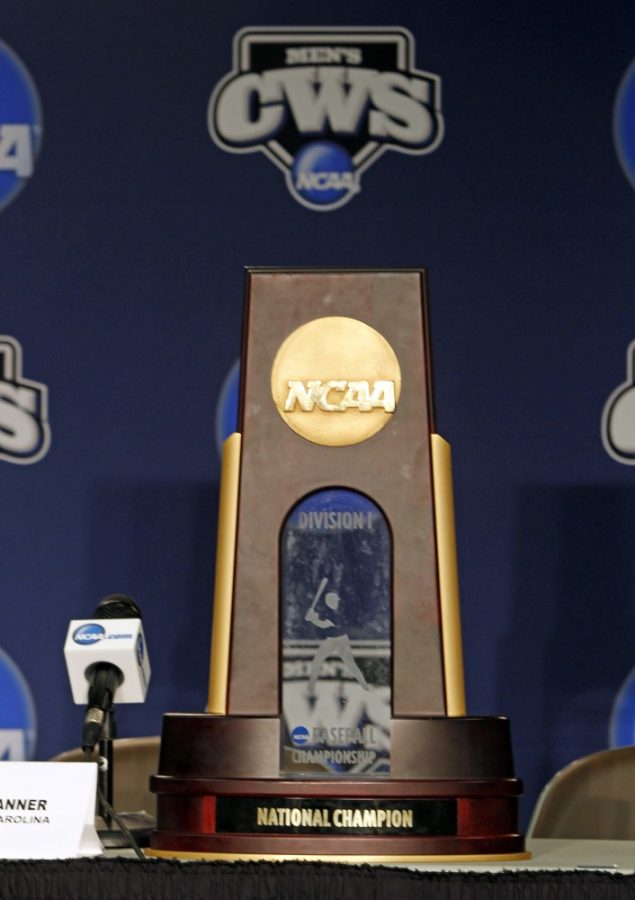 The+national+championship+trophy+sits+on+view+during+a+press+conference+at+TD+Ameritrade+Park+in+Omaha%2C+Nebraska%2C+Saturday%2C+June+23%2C+2012.+South+Carolina+will+meet+Arizona+in+the+finals+of+the+College+World+Series.+%28Gerry+Melendez%2FThe+State%2FMCT%29