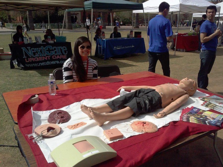 	Photo courtesy of Alejandro Sustaita, UA HOSA VP of Media Relations

	The Arizona Simulation Technology and Education Center offered a demonstration using an artificial body model at the campus Health Fair Tueday.