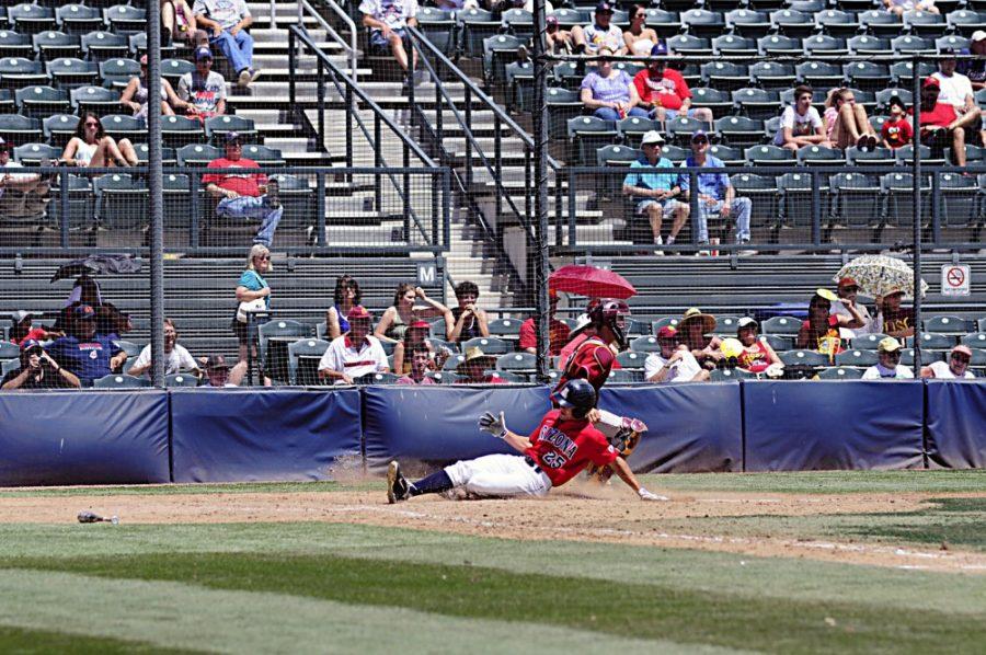 Tyler Baker/ Arizona Daily Wildcat

UA closed out the 2013 baseball seasn by sweeping USC.