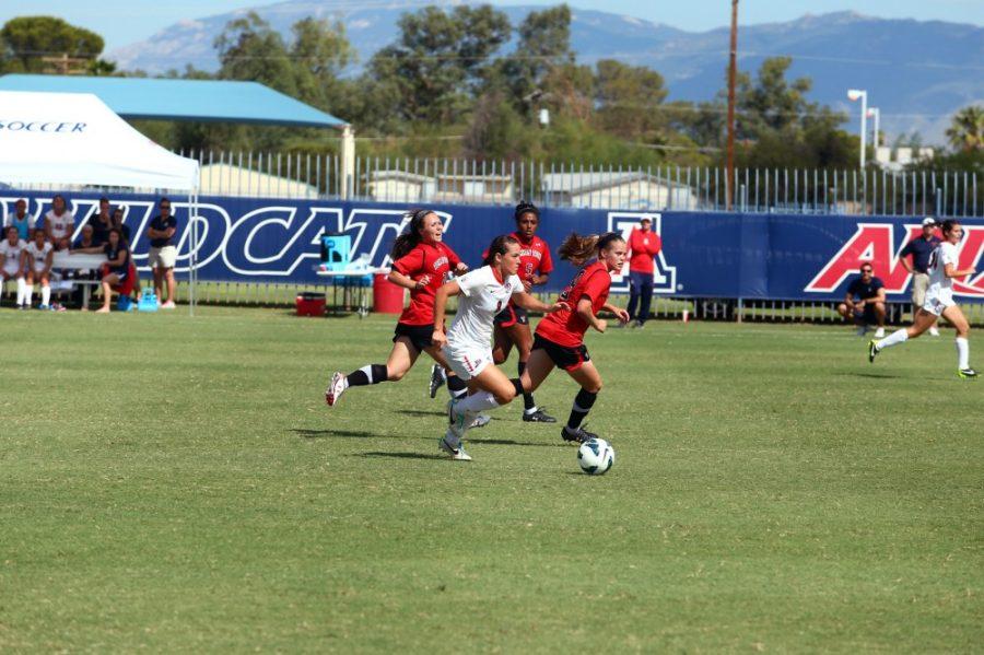 Tyler Besh/ Arizona Daily Wildcat
UA soccer player Jazmin Ponce dribbles the ball against Texas Tech on Sunday.