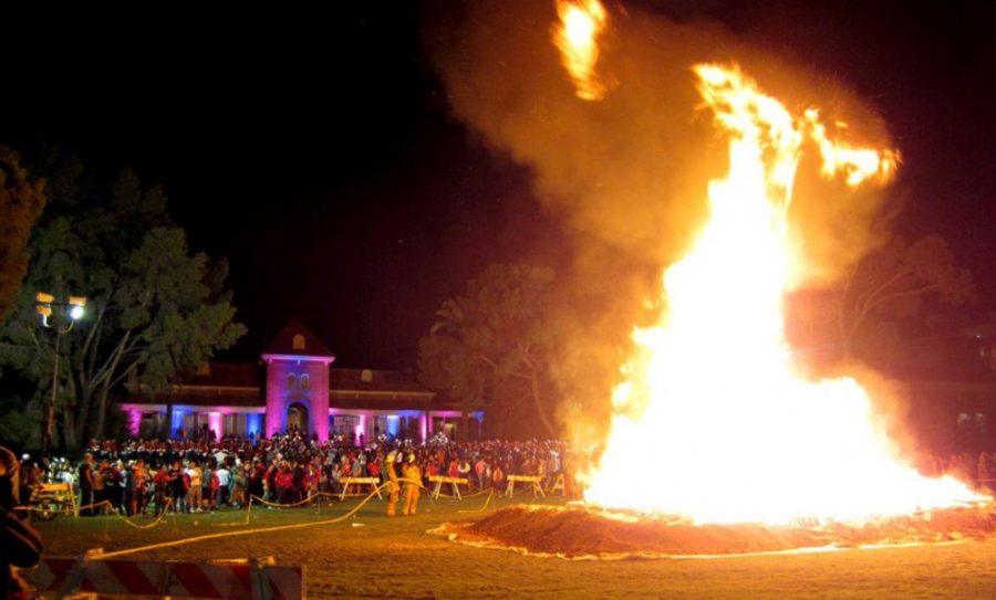 UA fans gathered in front of Old Main to watch the UAs bonfire tradition in 2012. The UA canceled the bonfire in 2013 but will continue the ceremony today at 7:15 p.m. and live stream it on the Internet.
