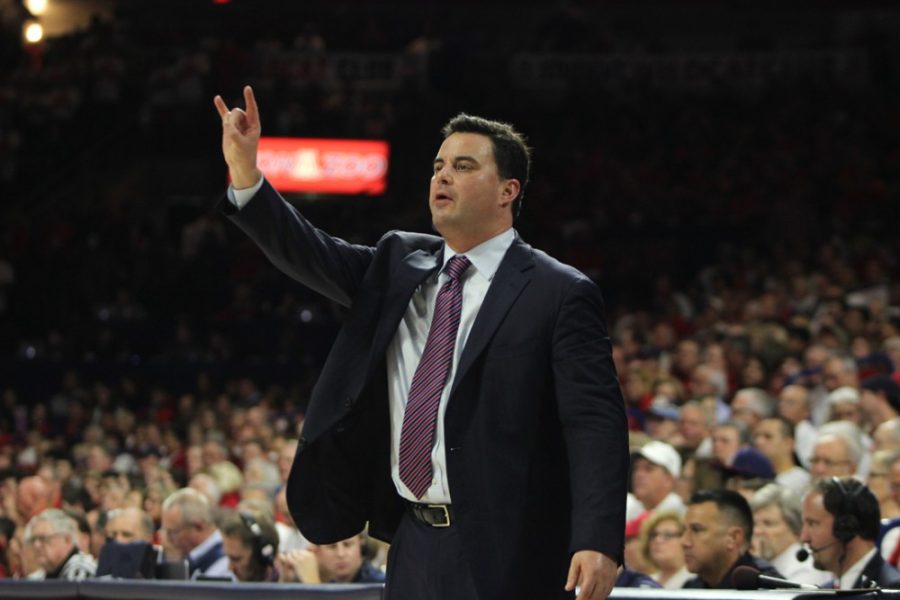 Arizona+mens+basketball+coach+Sean+Miller+calls+a+play+during+Arizonas++57-34+victory+over+Oregon+State+on+Jan.+30%2C+2015+in+McKale+Center.
