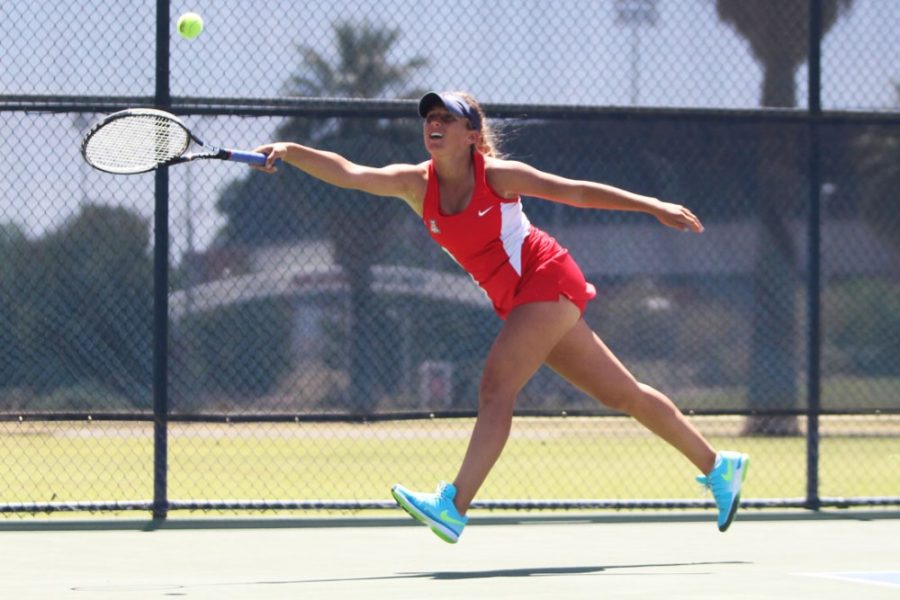 Arizona womens tennis player Lauren Marker reaches for a shot during Arizonas 5-2 loss to USC at the LaNelle Robson Tennis Center on Friday. Marker and the Wildcats struggled over the weekend against UCLA and USC.