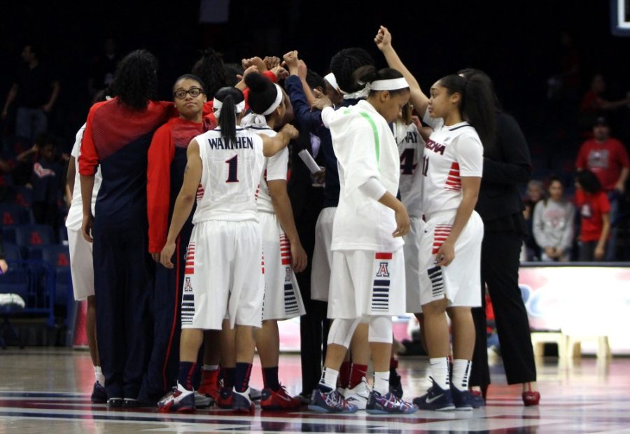 The+Arizona+womens+basketball+team+huddles+up+during+a+game+against+California+on+Friday%2C+Feb.+6.