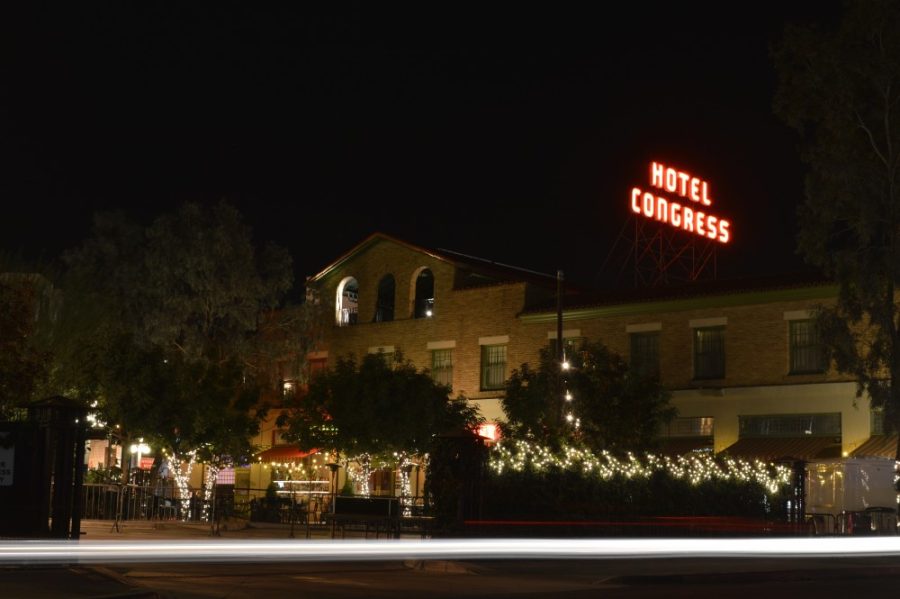 The+neon+sign+of+Hotel+Congress+stands+as+a+beacon%2C+a+lighthouse+of+sorts%2C+for+downtown+Tucson%2C+signaling+wayward+partiers+to+come+into+its+warmth.+Hotel+Congress+will+host+a+New+Years+Eve+celebration+that+revolves+around+the+1920s+Prohibition.