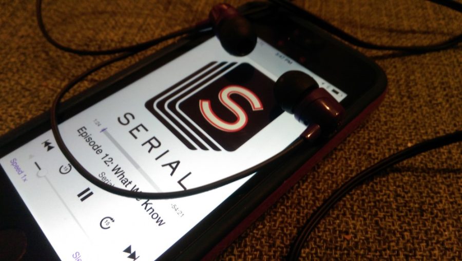 An iPhone plays the final episode of season 1 of Serial. (CC BY 2.0)