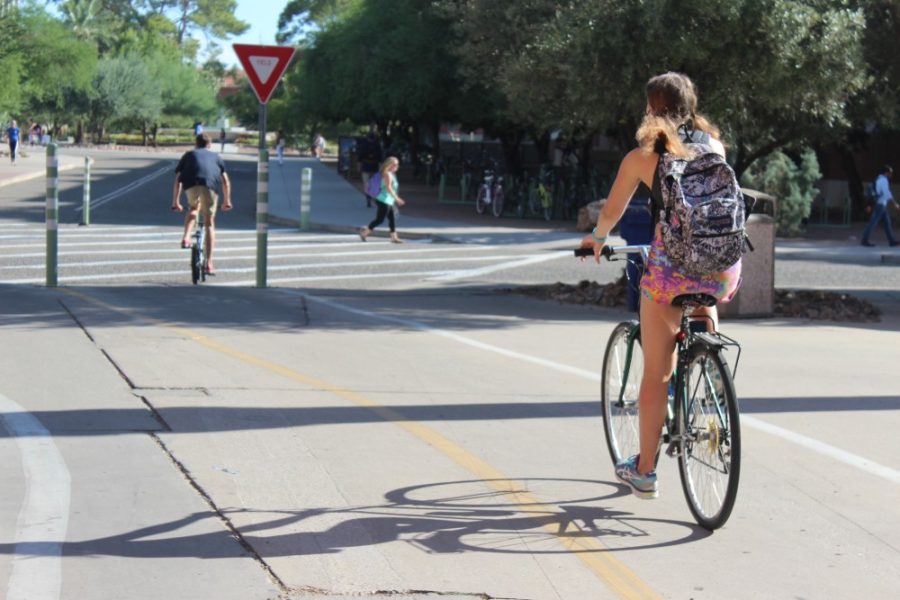 A UA student bikes toward 1st street on Wednesday, Sept. 21. Tucson ranked 23rd out of the 50 most bike-friendly cities in the U.S.