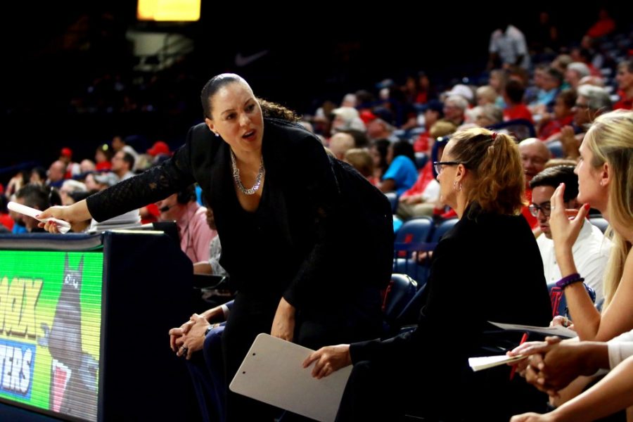 Arizona+womens+basketball+coach+Adia+Barnes+signals+at+Charise+Holloway+to+step+in+during+Arizonas+74-59+win+against+Alcorn+State+on+Sunday%2C+Nov.+13+at+McKale+Center.