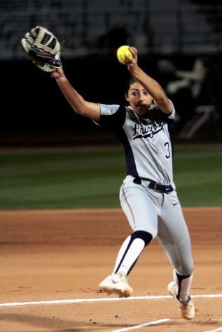 Arizona softball pitcher Danielle O'Toole pitches against BYU on March 4, 2016. O'Toole was named to the U.S. Women's National Team.