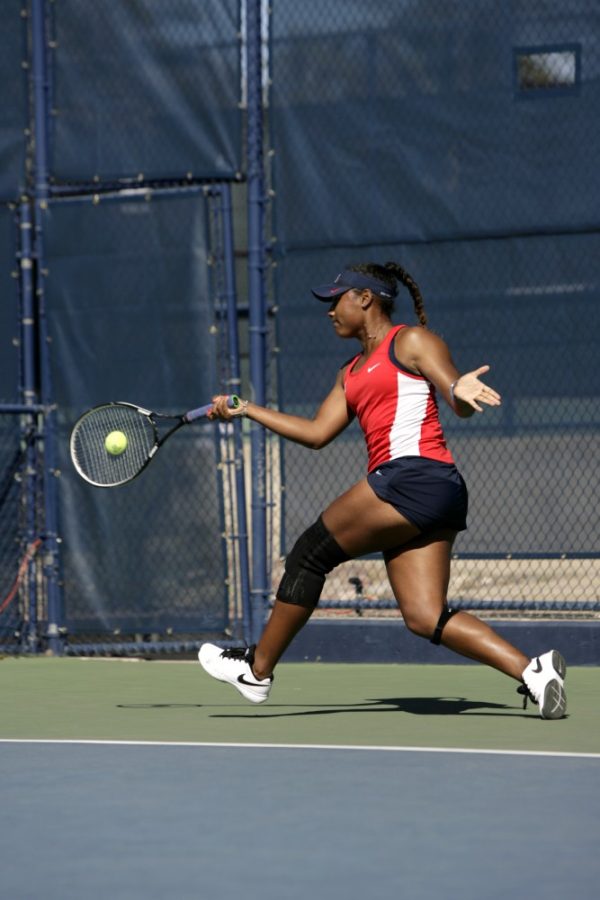 Arizona womens tennis sweeps doubleheader