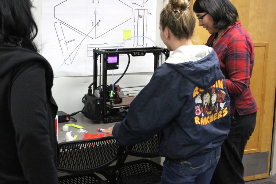 Campus iSpace offers students cutting-edge tech, instruction