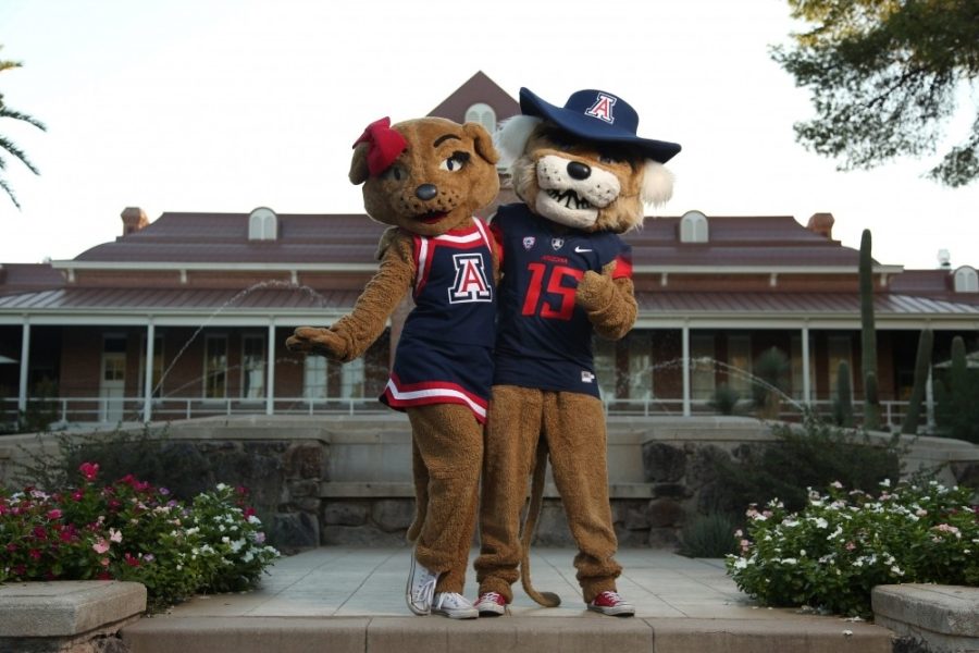 UA+mascots+Wilbur+and+Wilma+Wildcat+pose+for+a+photo+outside+of+Old+Main+on+campus.