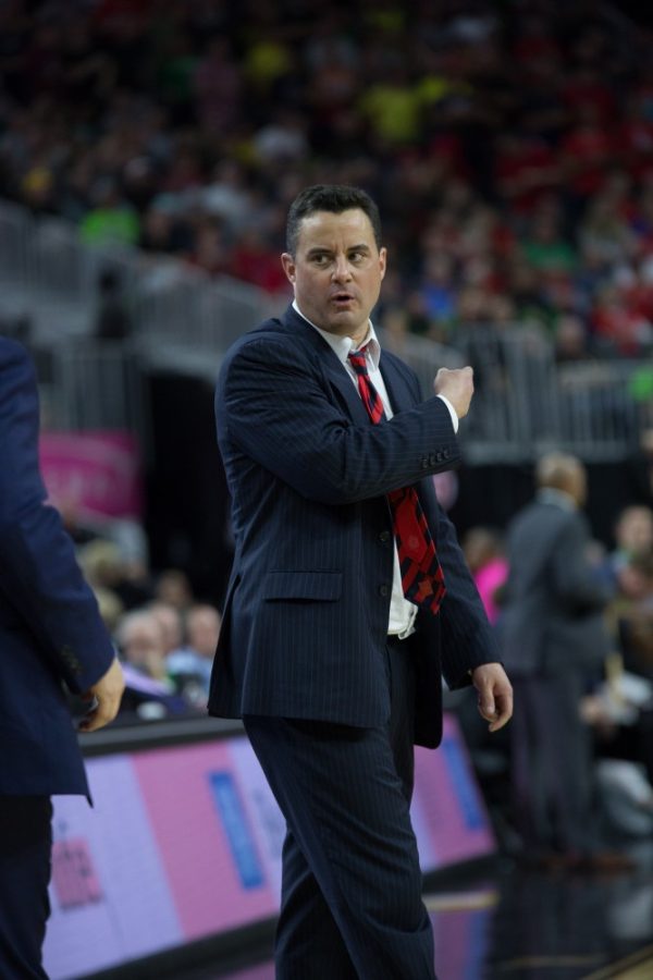 Arizona head coach Sean Miller calls a player to the court during the Arizona-Oregon game on Saturday, March 11. 