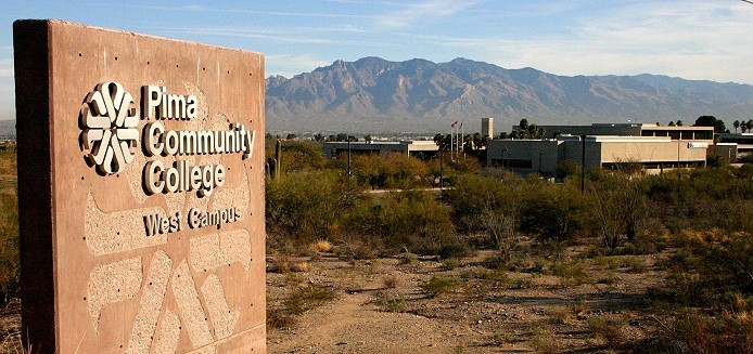 Pima+Community+College+West+Campus+located+on+the+corner+of+Anklam+Road+and+Greasewood+Road%2C+on+Feb.+9%2C+2007.+Transfer+students+from+PCC+have+a+variety+of+resources+to+help+them+transition+at+the+UA.