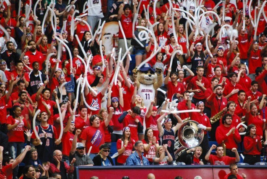 One+way+suggested+for+freshman+to+get+involved+on+campus+and+in+the+UA+sports+scene+is+to+join+Zona+Zoo.