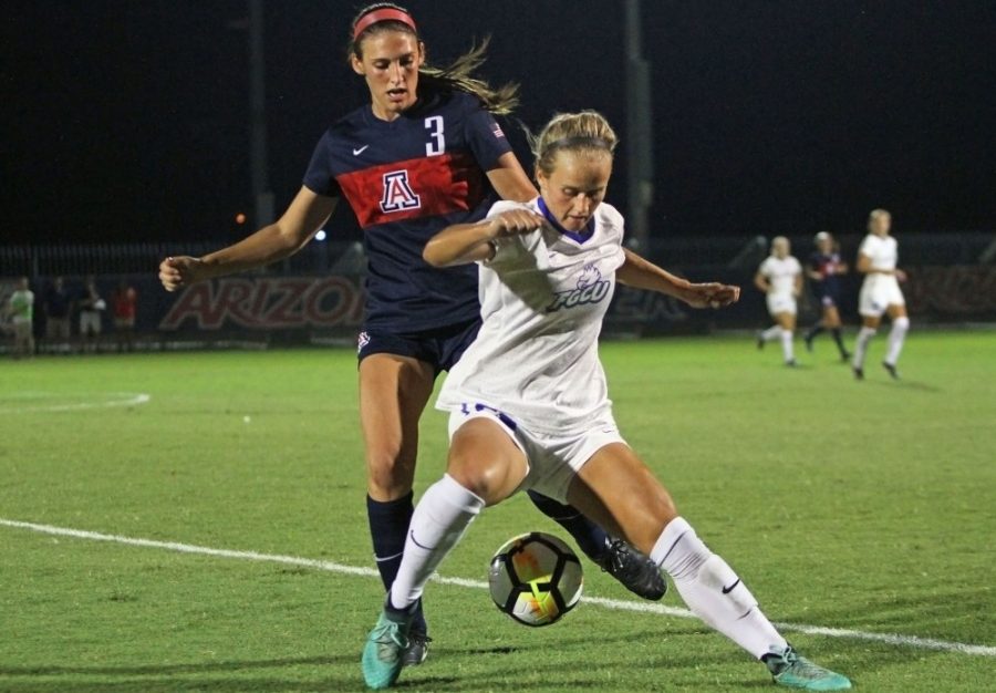 Arizona midfielder Cali Crisler (3) defends against a Florida Gulf Coast player in their 0-1 loss on Sept. 8. 