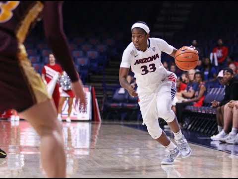 Senior JaLea Bennett leads the Arizona womens basketball team this season. As the lone remaining player from her original recruiting class, Bennett is poised to make an impact on a very young team.