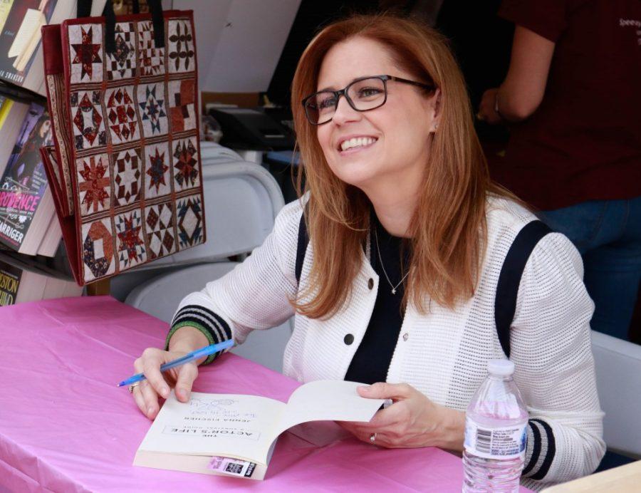 Jenna+Fischer%2C+the+actress+who+played+Pam+on+the+popular+TV+series+The+Office%2C+signs+her+book+%26%238220%3BThe+Actor%26%238217%3Bs+Life%3A+A+Survival+Guide%26%238221%3B+for+avid+fans+at+the+tenth+annual+Tucson+Festival+of+Books+on+Saturday+March+10.