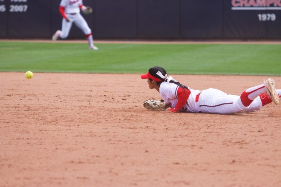 Arizonas Alyssa Palomino (32) catches an incoming ball successfully getting Utah’s hitter out during Sunday’s Arizona-Utah game on March 18 at the Hillenbrand Stadium in Tucson, Ariz.