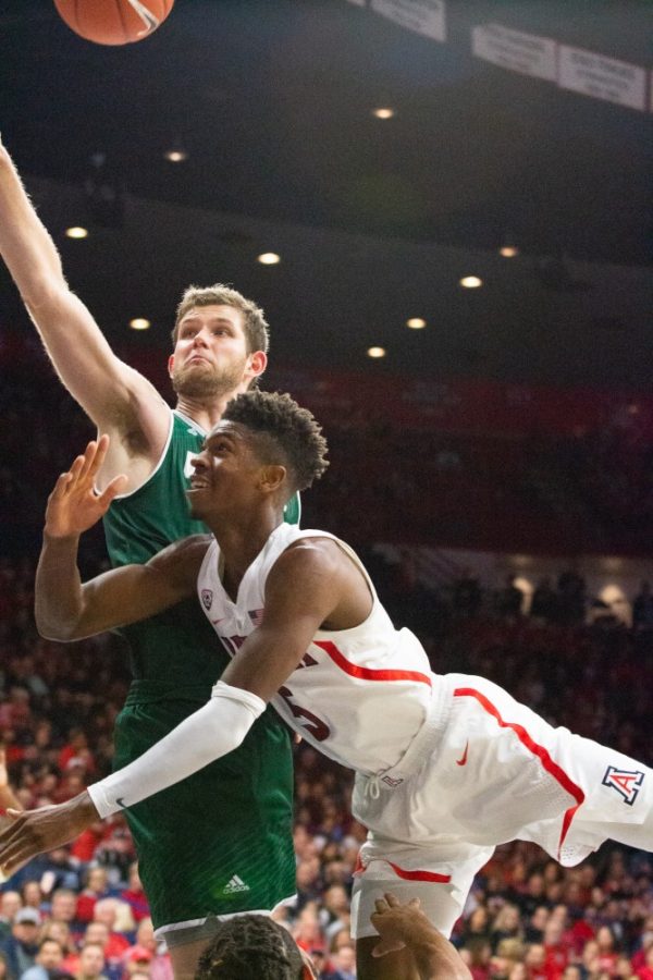 Guard+Brandon+Randolph+%285%29+gets+the+ball+taken+away+from+him+during+the+game+against+Utah+Valley+on+Thursday%2C+Dec.+6+at+McKale+Center.+