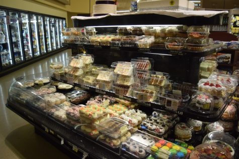Various desserts on display for purchase at Safeway in Tucson, Arizona. Safeway’s bakery has cakes ready to purchase and made to order.