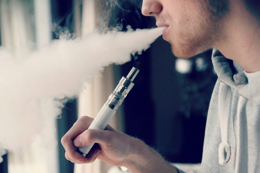 A closer look at vaping and e cigarettes on college campuses The