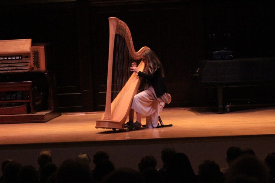 The+audience+came+to+listen+and+support+harp+player+Bridget+Kibbey.