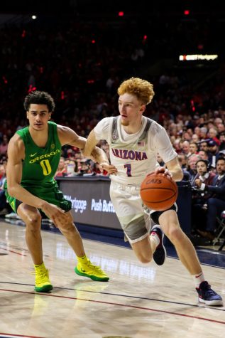 Nico Mannion (1) dribbling down the court with the ball during the Arizona-Oregon at McKale Center on February 22, 2020 in Tucson, Ariz.