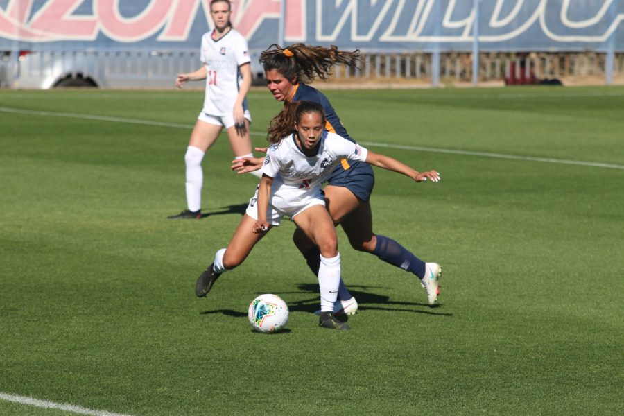Ayana Zimmerman (5) prepares to kick the ball during a match against UTEP on Sunday, Feb. 7, at Mulcahy Soccer Stadium. The Arizona Wildcats would win against UTEP with a final score of 2-0.