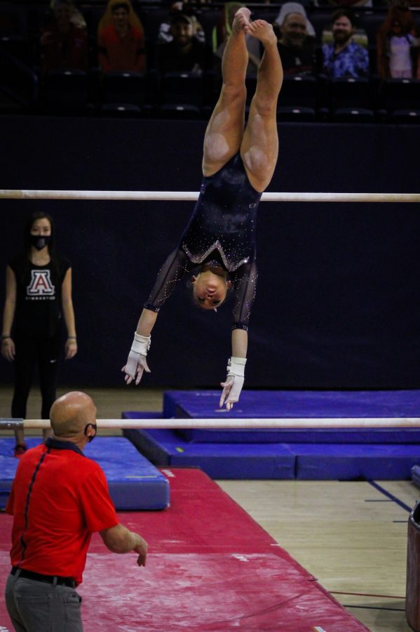 Elena+Deets+performs+a+routine+on+the+uneven+parallel+bars+at+McKale%2C+earning+9.775+points.+The+Wildcats+took+on+Washington+at+McKale+on+Saturday%2C+Feb.+20