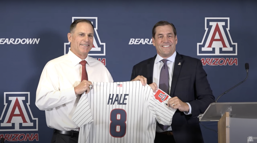 Screenshot+of+Arizona+baseball+head+coach+Chip+Hale+%28left%29+and+Arizona+athletic+director+Dave+Heeke+%28right%29+during+Hales+introductory+press+conference+at+Hi+Corbett+Field+on+July+7%2C+2021.