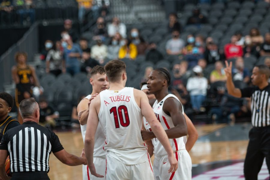 Arizona MBB win streak increases to four games after beating Wichita State in OT