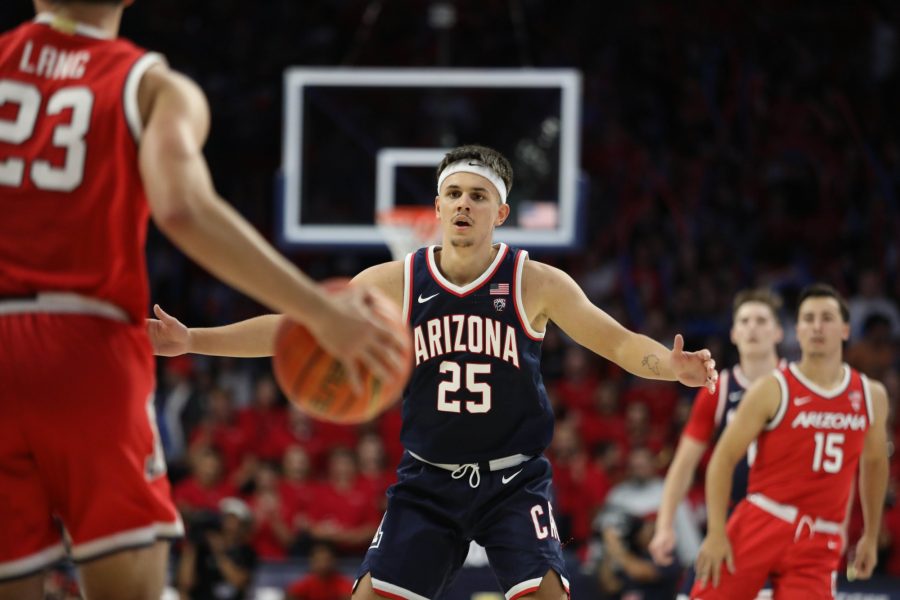 Arizona mens basketball team player Kerr Kriisa (25) plays defense on Sept. 30 in McKale Center. The Blue team would win 49-45 over the Red team.