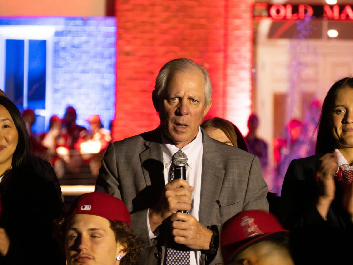 President Robert C. Robbins speaks at the Homecoming Bonfire and Royalty Crowning at Old Main on Nov. 3. On April 2 Robbins announced he would be stepping down as UA president.