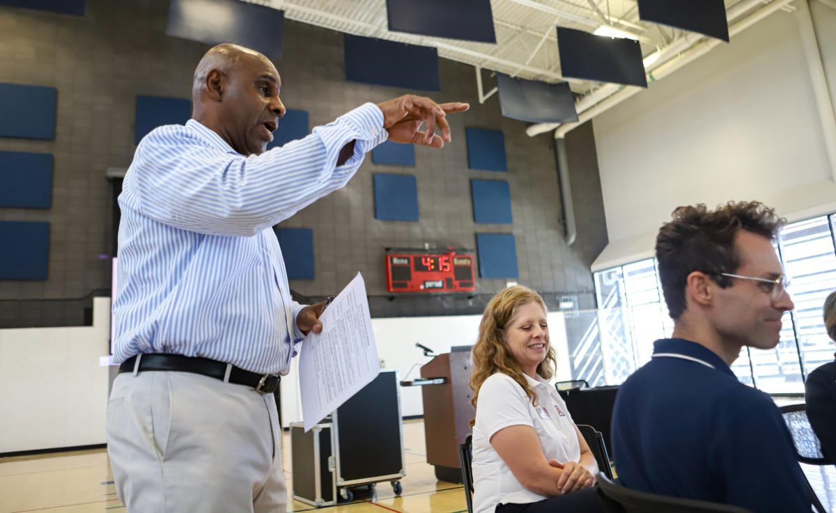 ASUA holds a town hall meeting on Oct. 17 in the South Recreation center. The town hall was held to discuss elections and voting in Arizona.