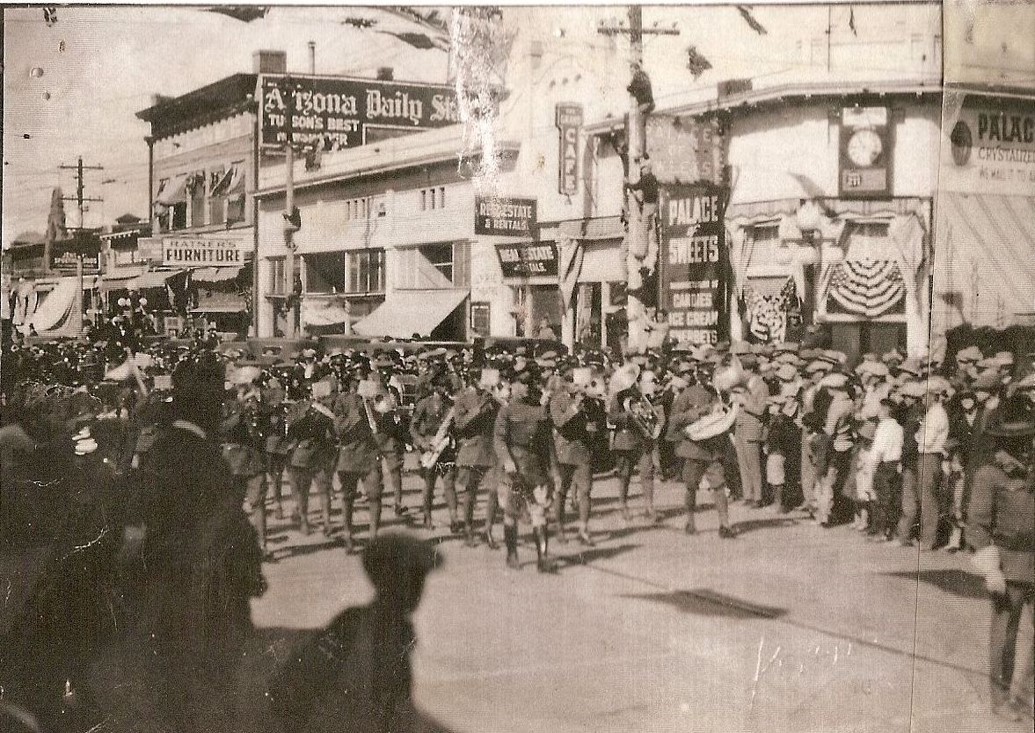 1925 Tucson Rodeo Parade. Photo Courtesy of Herb Wagner.