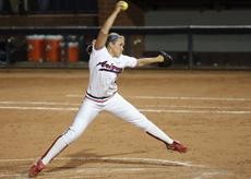 UA redshirt senior Jennifer Martinez prepares to hurl a pitch toward home plate during a 2-1 Arizona loss to UCLA on April 24 at Hillenbrand Stadium. The Wildcats will hit the road to face the Oregon schools to close out their regular season. 