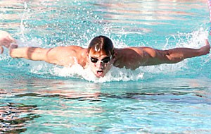 Senior swimmer Lyndon Ferns prepares for his butterfly event in practice Jan. 23. The South African native leads the No. 7 Wildcats into a fray of tough competitors at the Pacific 10 Conference Championships, which begin today in Seattle.