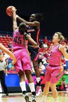 Arizona forward Ify Ibekwe goes up for a shot during a 68-44 Wildcat win on Saturday in McKale Center. Ibekwe injured her ankle late in the game, but the sophomore should be healthy enough to take on UCLA tonight at 6 p.m. 