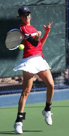 UA senior Danielle Steinberg returns the ball during a 7-0 Wildcats win against UC-Davis on Jan. 24 at Robson Tennis Center. Steinberg will play in her final home match of her Arizona career today at 1 p.m. against Portland State.